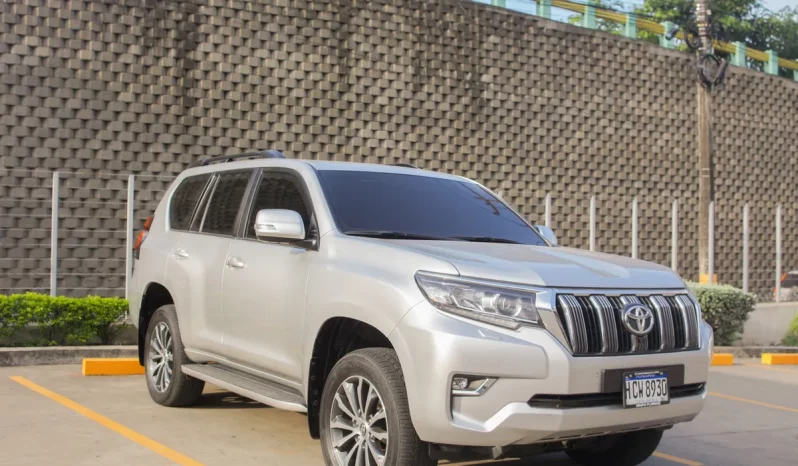 TOYOTA LAND CRUISER PRADO 2023 SILVER lleno
