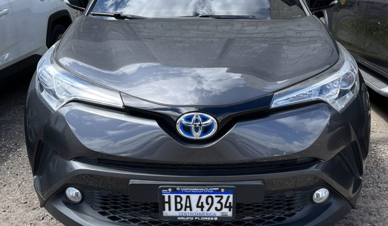 TOYOTA C-HR 2019 lleno