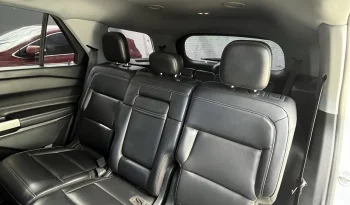 FORD EXPLORER 2021 SILVER full