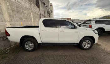 TOYOTA HILUX 2020 MECANICO DISEL SUPER BLANCO 4×2 lleno