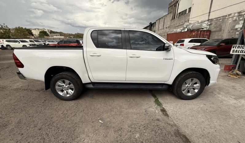 TOYOTA HILUX 2020 MECANICO DISEL SUPER BLANCO lleno