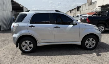 TOYOTA RUSH 2017 SILVER METALICO lleno