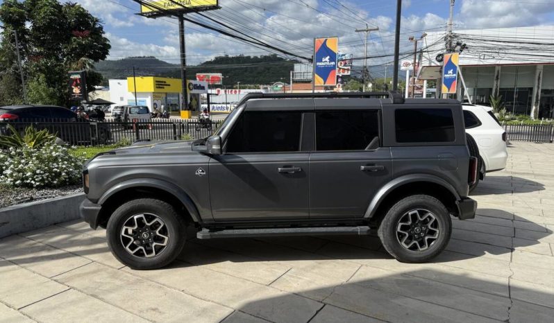 Ford Bronco 2022 4X4 Automatico Gris Carbonizado lleno