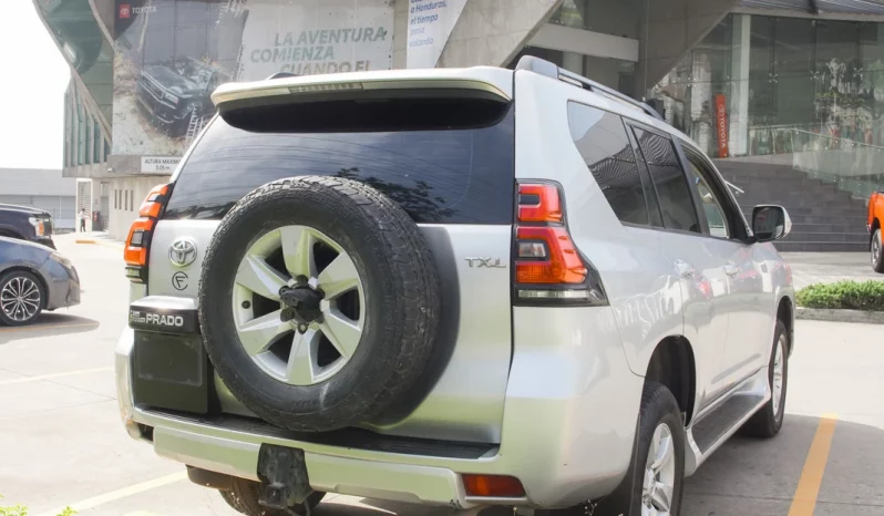 TOYOTA LAND CRUISER PRADO 2019 SILVER lleno