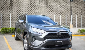 Toyota RAV4 2024 AUTOMATICO GRIS METÁLICO
