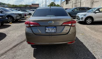 TOYOTA YARIS 2018 GASOLINA lleno