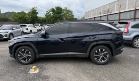 HYUNDAI TUCSON 2024 AZUL OSCURO