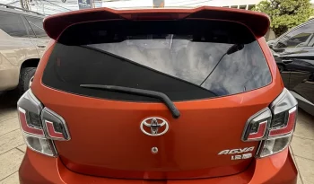 TOYOTA AGYA 2021 ANARANJADO METALICO lleno