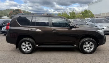TOYOTA LAND CRUISER PRADO TX 2022 CAFÉ PERLA lleno