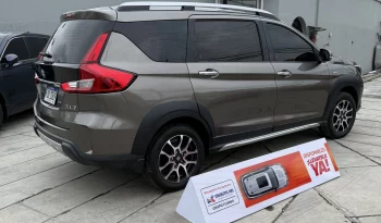 SUZUKI XL7 2023 GASOLINA GRIS lleno