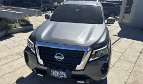 NISSAN NP300 FRONTIER 4X4 2023 GRIS