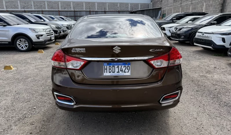 SUZUKI CIAZ 2023 GASOLINA CAFE lleno