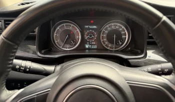 SUZUKI XL7 2023 GASOLINA CAFÉ Y NEGRO lleno