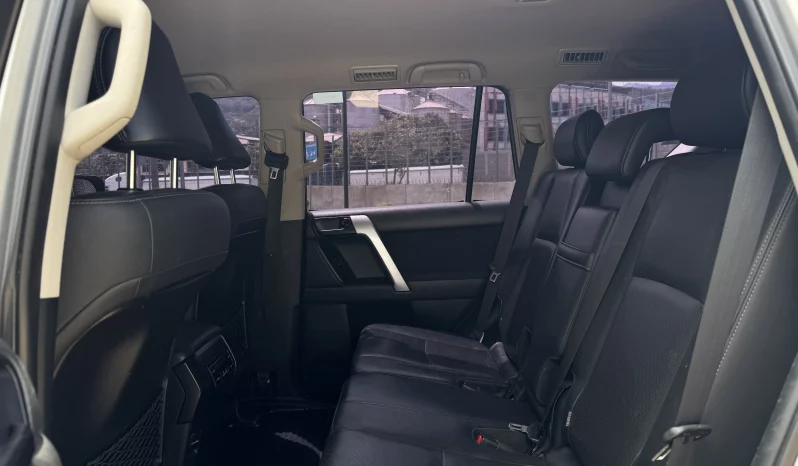 TOYOTA SUV L/C Prado 2020 4×4 SILVER METALICO lleno