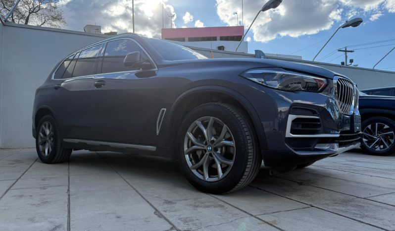BMW X5 GO5 2022 GRIS lleno