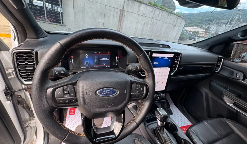 FORD RANGER WILDTRAK 2024 4×4 BLANCO lleno