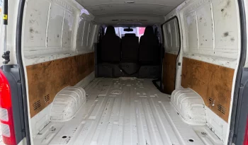 TOYOTA AUTOBUS HIACE 2023 DIESEL lleno