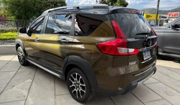 SUZUKI XL7 2023 GASOLINA CAFÉ Y NEGRO lleno