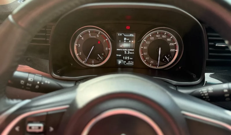 SUZUKI XL7 2023 GASOLINA CAFÉ Y NEGRO lleno