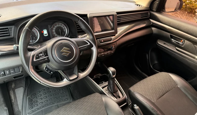 SUZUKI XL7 2023 GASOLINA BLANCO Y NEGRO lleno