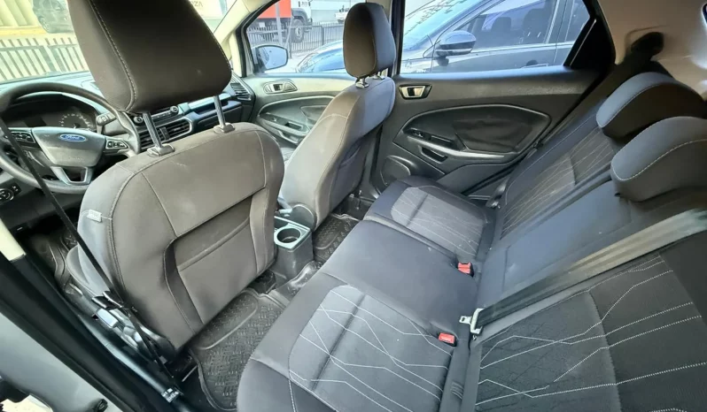 FORD SUV ECOSPORT SILVER METALICO 2022 lleno