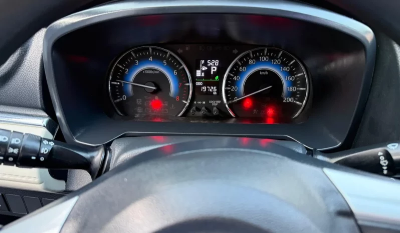 TOYOTA SUV RUSH SILVER METALICO 2022 lleno