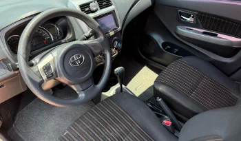TOYOTA AGYA 2019 ANARANJADO METALICO lleno
