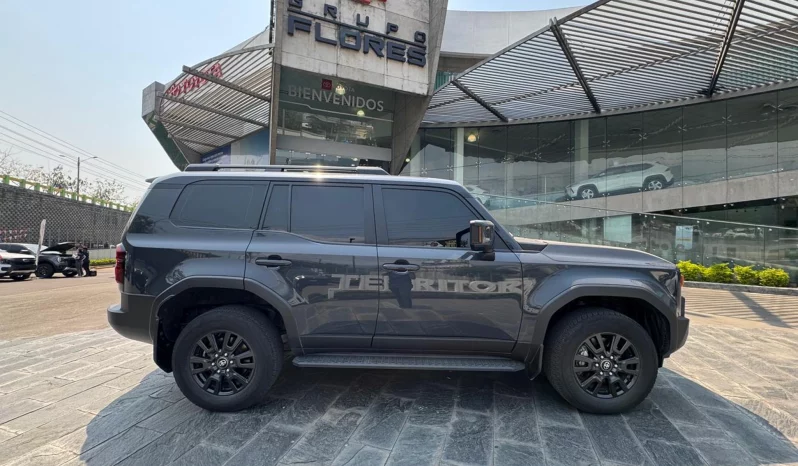 TOYOTA LAND CRUISER PRADO L/C 2025 GRIS OSCURO lleno