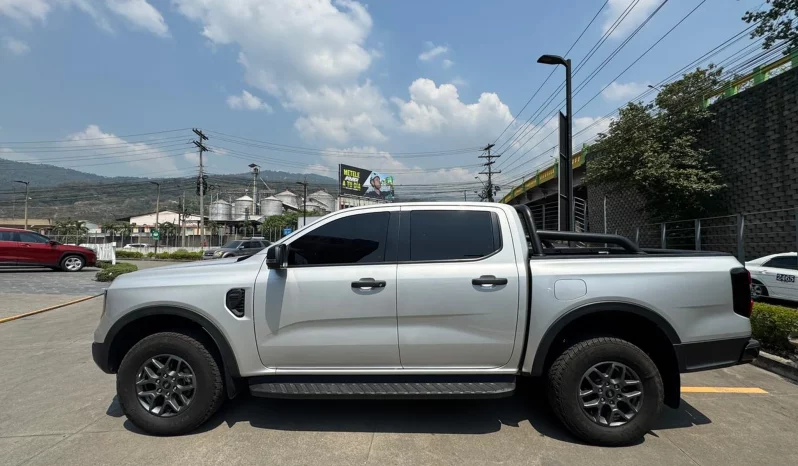 FORD PICK UP RANGER 2023 4×4 MOONDUST SILVER lleno
