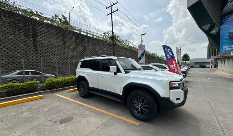 TOYOTA LAND CRUISER PRADO L/C 2025 BLANCO PERLA lleno