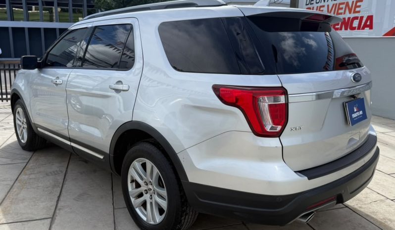 FORD EXPLORER 2019 SILVER METALICO lleno
