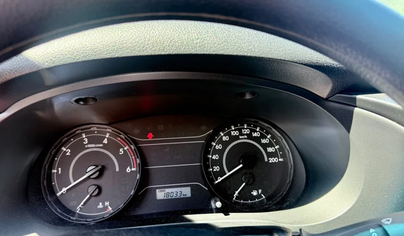 TOYOTA HILUX 2026 SUPER BLANCO lleno