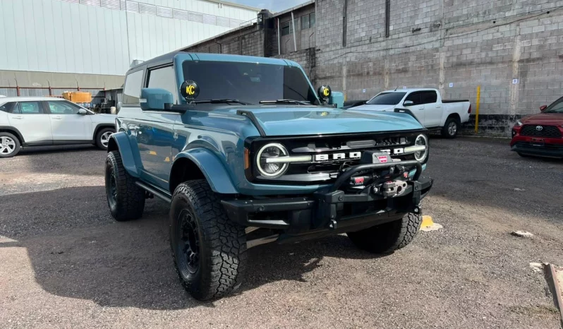 FORD BRONCO 2022 OUTER BANKS 4X4 lleno