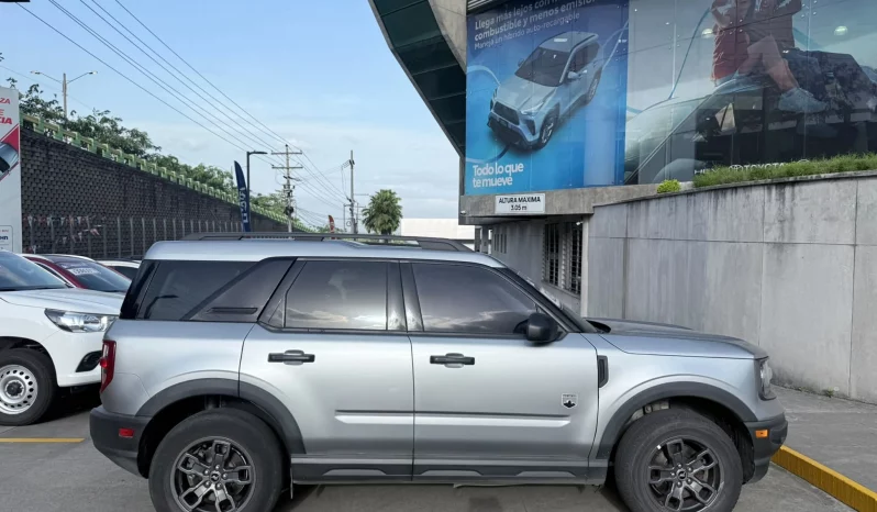 FORD BRONCO 2022 SILVER ICONICO METALICO lleno