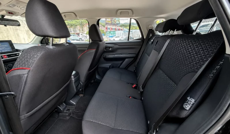 TOYOTA RAIZE 2023 NEGRO lleno