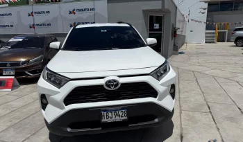 TOYOTA RAV4 2022 SUPER BLANCO lleno
