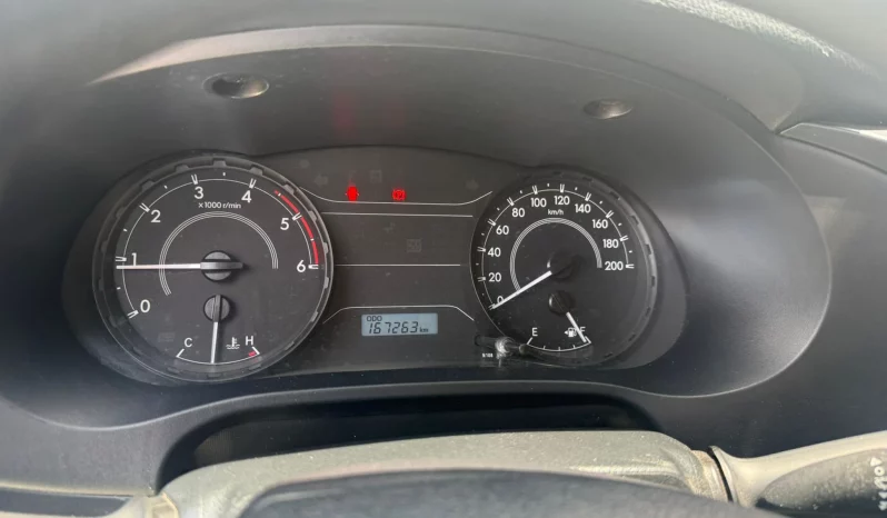 TOYOTA HILUX PICKUP 2021 SÚPER BLANCO lleno