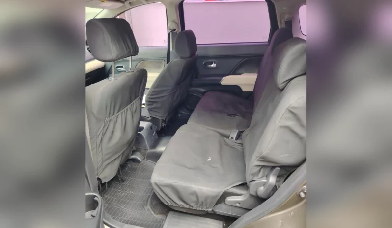 TOYOTA RUSH SUV 2022 BRONZE MICA METÁLICO lleno