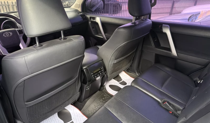 TOYOTA L/C PRADO 2015 GRIS OSCURO lleno