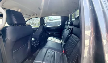 FORD RANGER PICK UP 2025 GRIS CARBÓN lleno