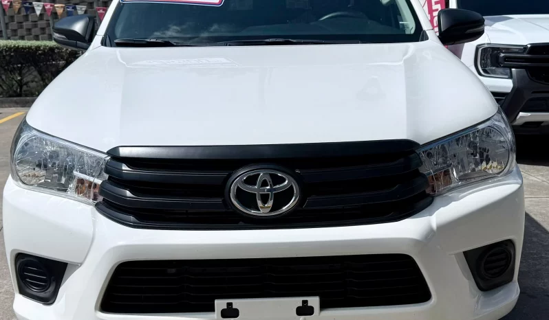 TOYOTA HILUX PICKUP 2026 SUPER BLANCO lleno