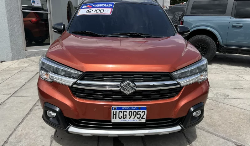 SUZUKI XL7 2024 GASOLINA NARANJA Y NEGRO lleno