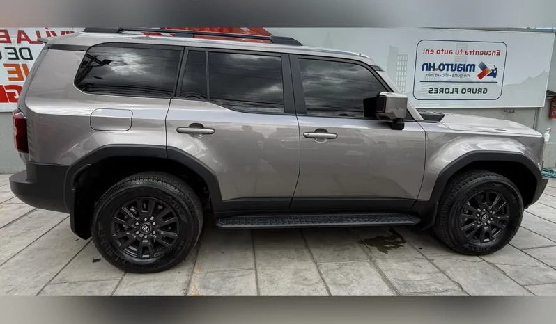 TOYOTA L/C PRADO SUV 2025 BRONCE METALICO lleno