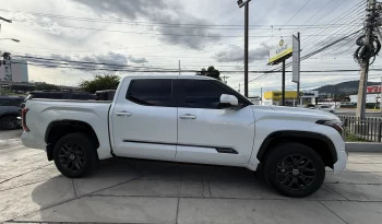 TOYOTA TUNDRA PICK UP 2024 BLANCO PERLA lleno