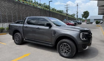 FORD RANGER PICK UP 2025 GRIS CARBÓN lleno