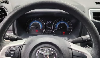 TOYOTA RUSH SUV 2022 BRONZE MICA METÁLICO lleno