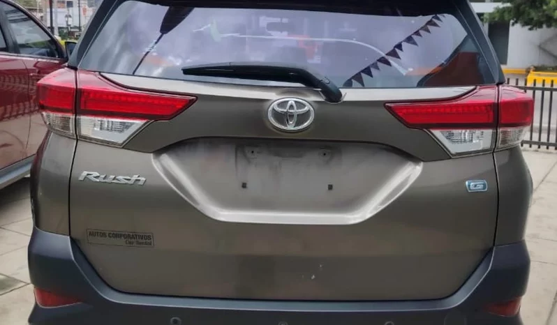 TOYOTA RUSH SUV 2022 BRONZE MICA METÁLICO lleno