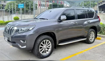 TOYOTA L/C PRADO SUV 2021 GRIS METÁLICO lleno