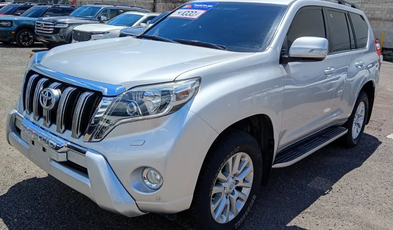 TOYOTA L/C PRADO SUV 2017 SILVER METÁLICO lleno