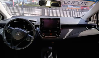 TOYOTA COROLLA SEDÁN 2022 SILVER METÁLICOO lleno
